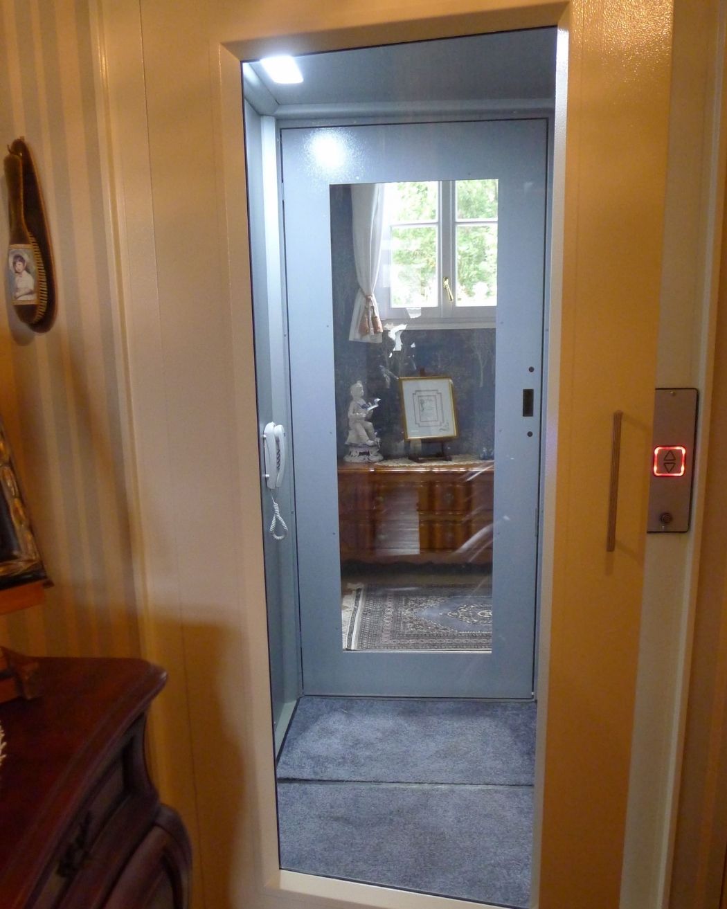 Ascenseur intégré dans un bâtiment